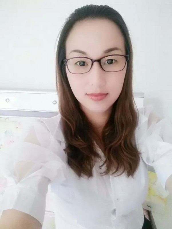 林琳  1347426170 01.jpg