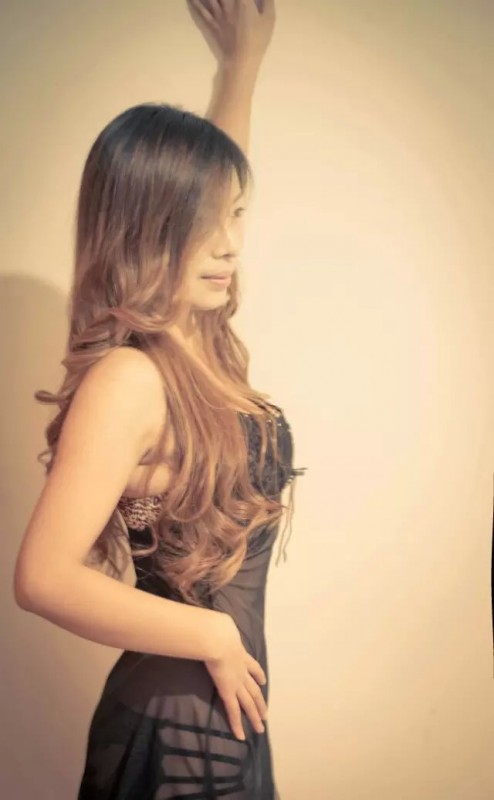 Linda  2764522975 04.jpg