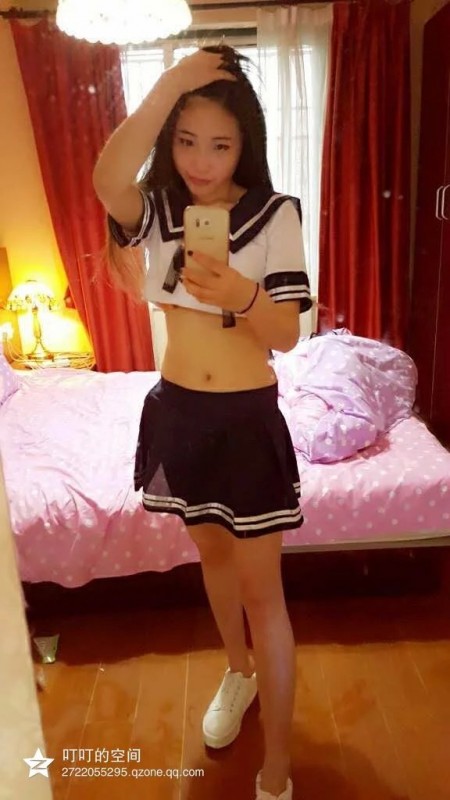 2722055295 02.jpg