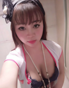 首帖分享个人觉得身材、态度、face都不错的嫩妹（吉娜&潇潇）