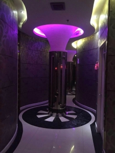 [徐汇区]  《精品会所》上海徐汇大型高端嫩模旗舰店