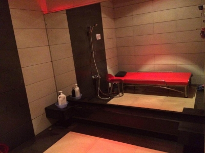 [徐汇区]  《精品会所》上海徐汇大型高端嫩模旗舰店